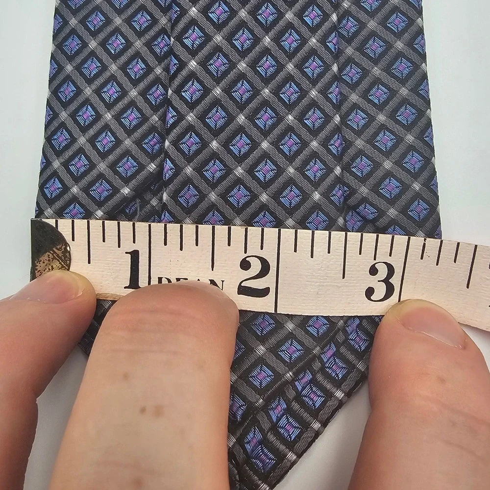 Hickey Freeman Silk‎ Tie Gray Blue Purple Geometric Diamond Square Mens Necktie